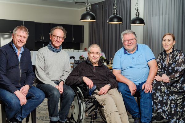 Das Foto zeigt den ehrenamtlichen Vorstand des Vereins Pro Mobile.V.